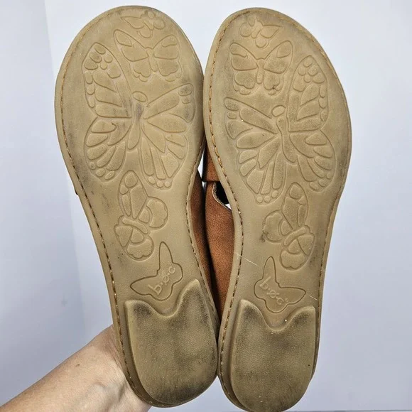 Born Concept B.O.C. Size 10 Brown Slip On Sandals - Picture 9 of 9